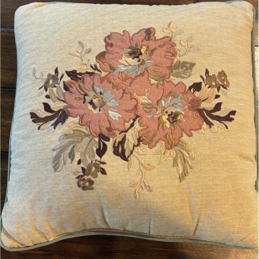 Croscill Normandy Square Embroidered Floral Design Throw Pillow 17x 17‎